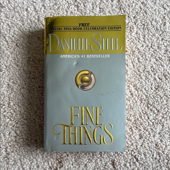 Danielle Steel 'Fine Things' Book - Picture 1 of 3